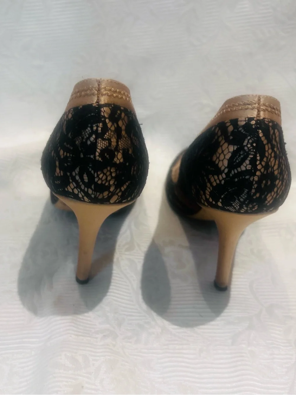 Christian Dior Women High Heel Shoes 7.5 Size 38 Tan Black Filigree Lace 3